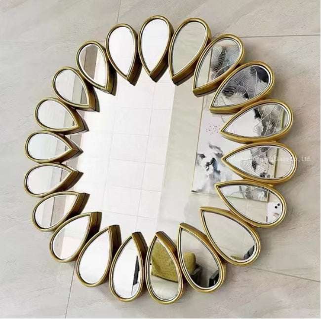 Pack of 3 Petal &amp; Round Shape Wall Mirrors Need & Luxury