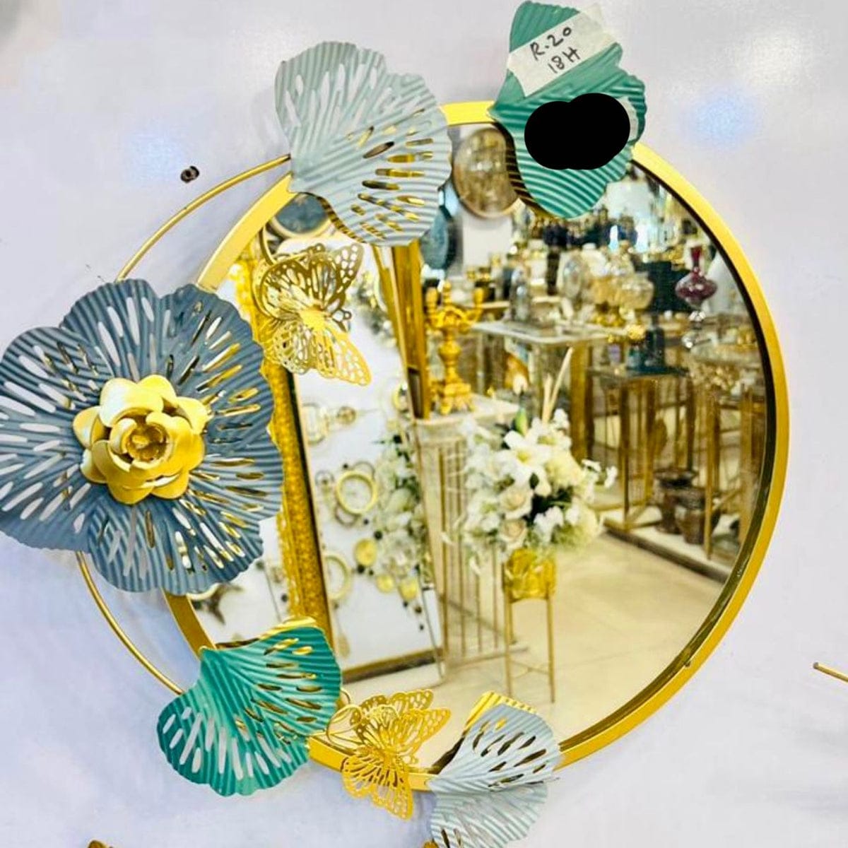 3D petal wall mirror