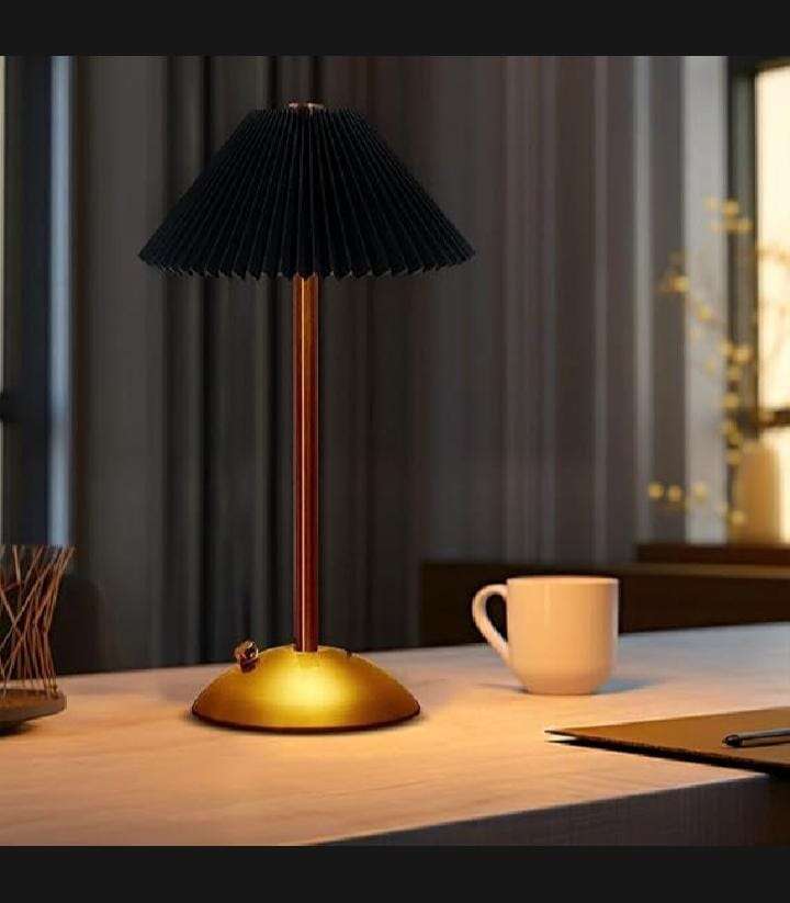 PORTABLE LED TABLE LAMP Need & Luxury