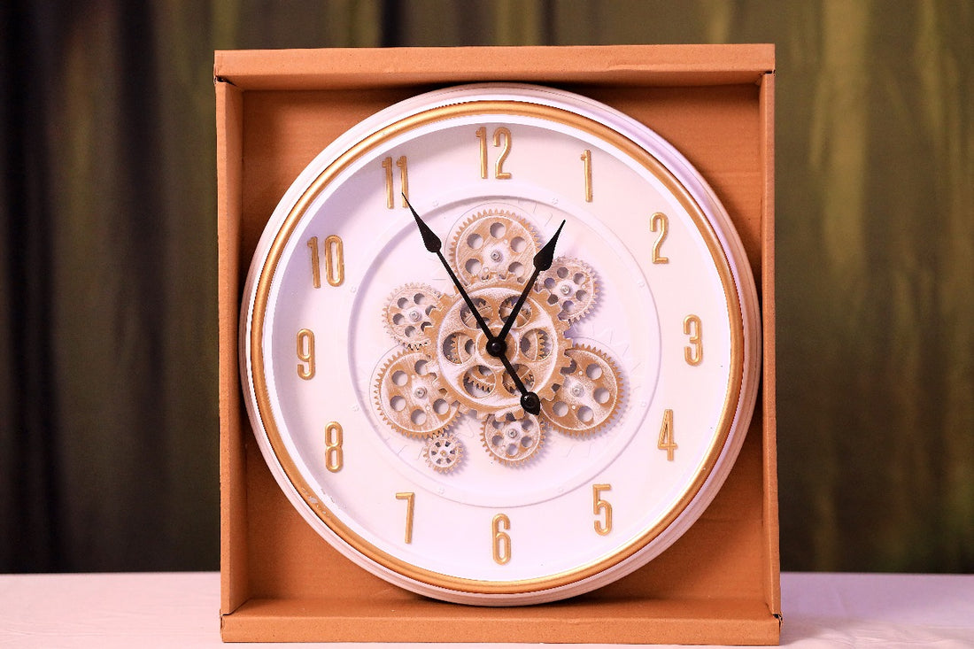 BLACK N BRASS GEAR CLOCK