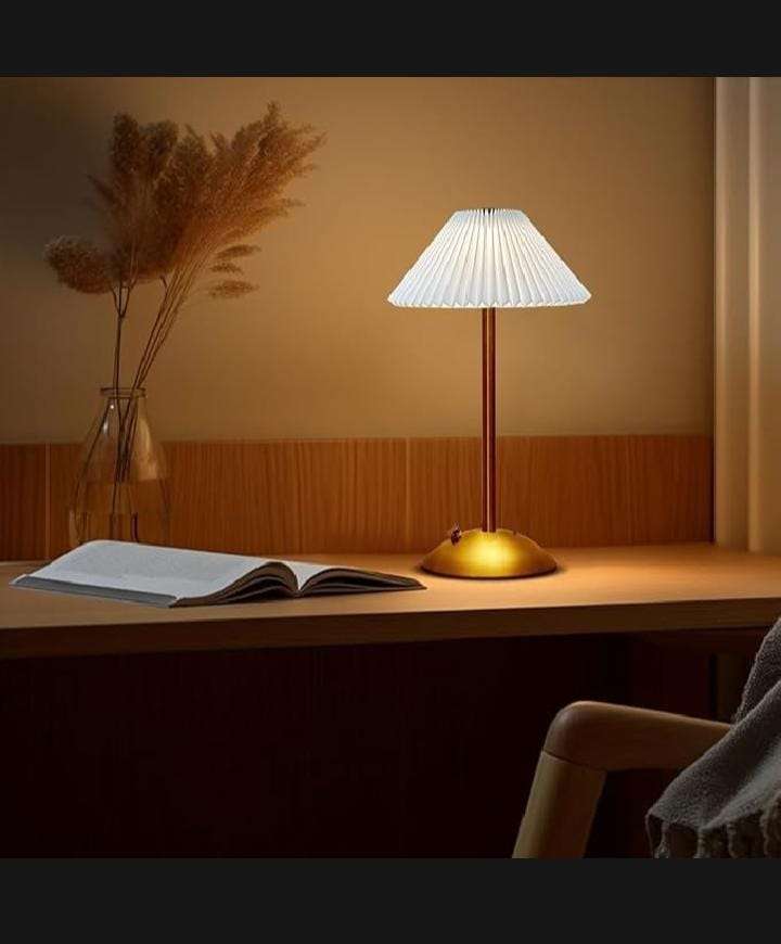 PORTABLE LED TABLE LAMP Need & Luxury