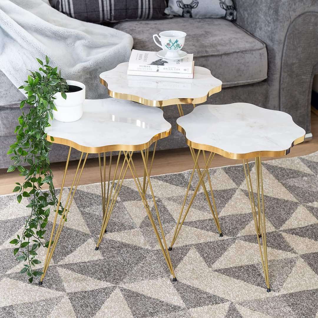 COFFEE TABLE Need & Luxury